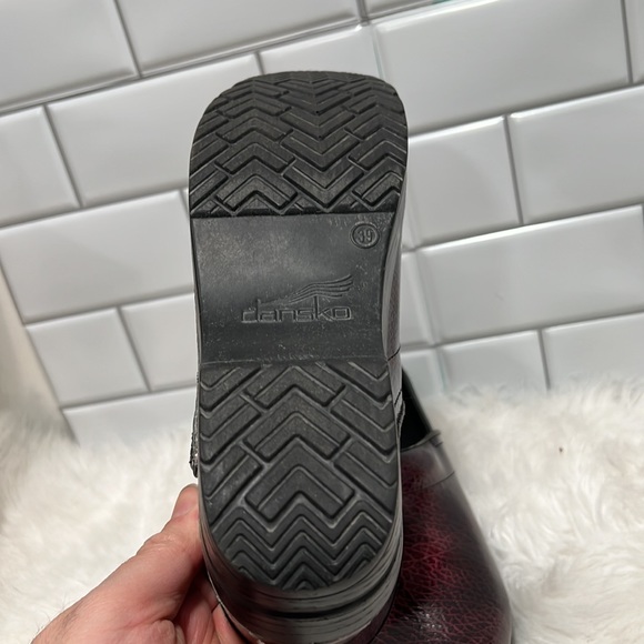 Dansko Professional Women's US 8.6-9 39 EU Slip-On Clogs Cracked Plum Maroon - Picture 5 of 12